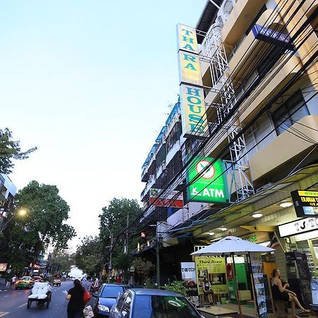 Thara House Hotel Bangkok Kültér fotó