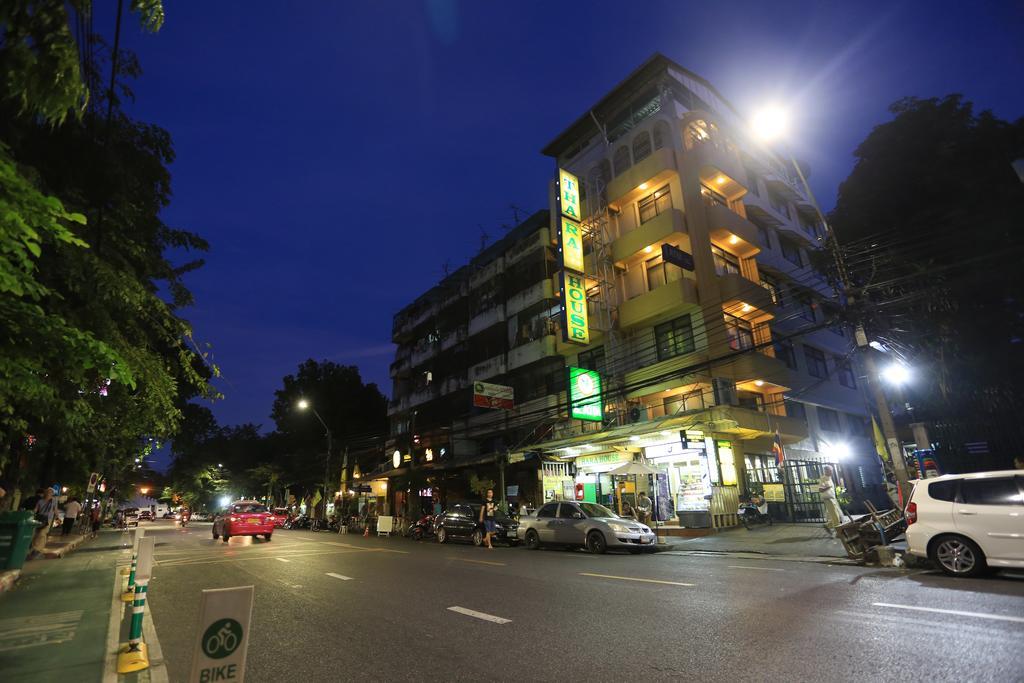 Thara House Hotel Bangkok Kültér fotó